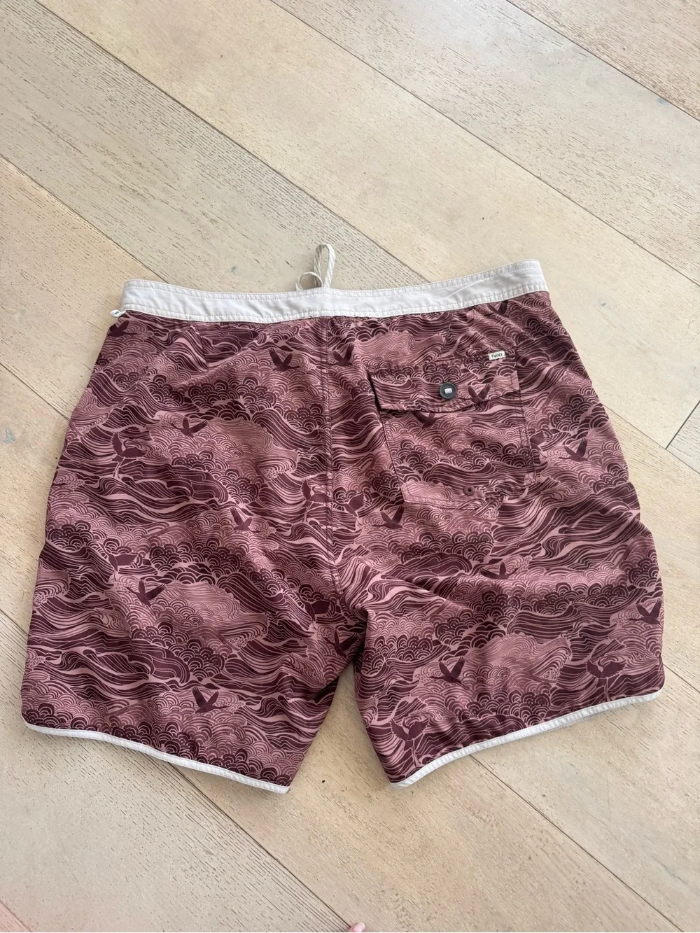 Vuori Men's Cruise Boardshort in Cedar Print 38 8”